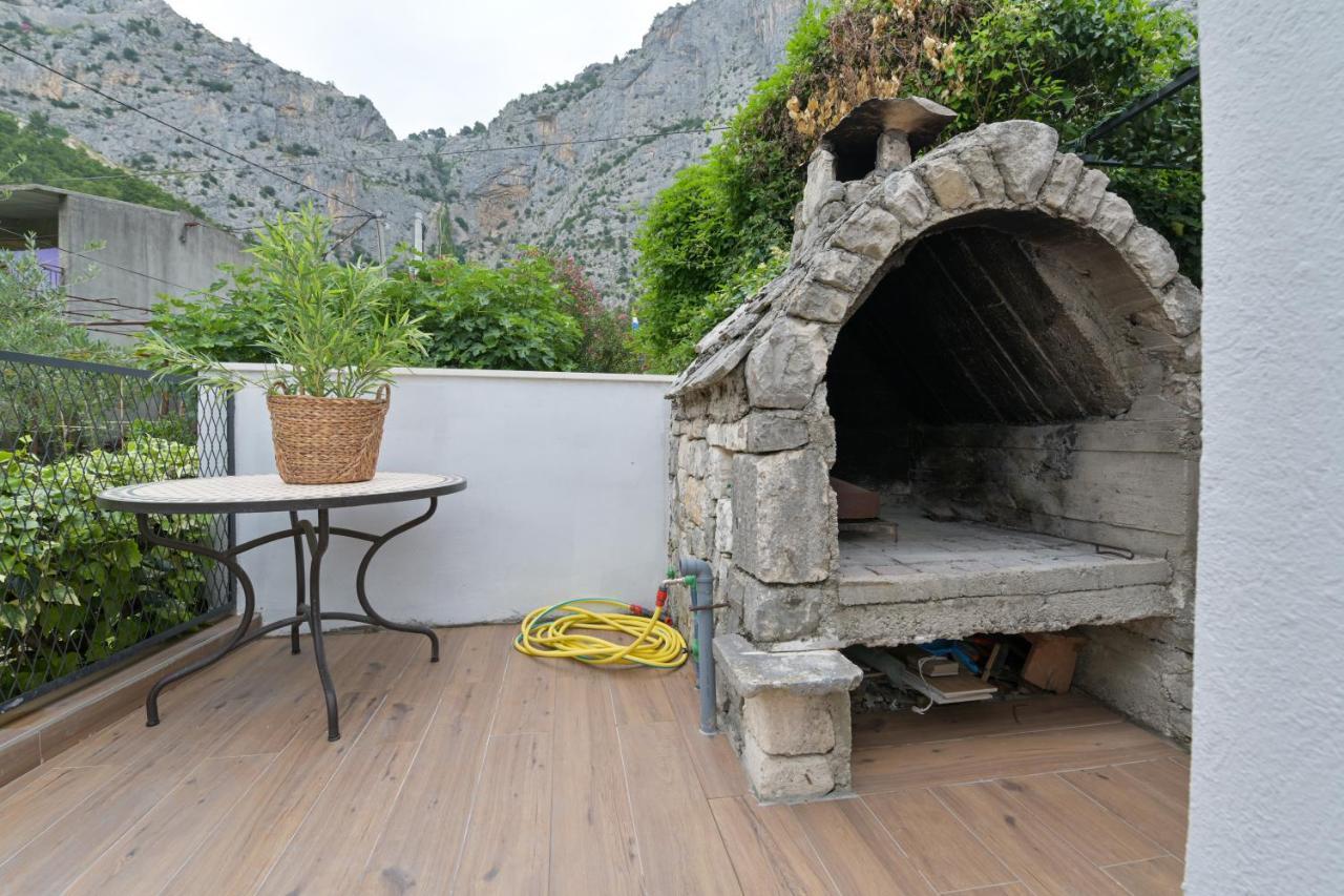 Holiday Home Greystone Omiš Exterior foto